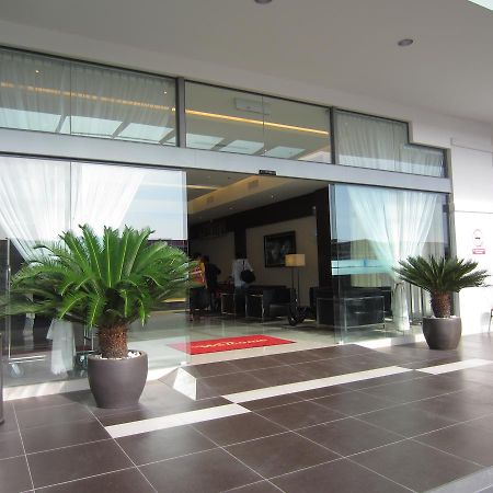 D Hotel เซริอิสกันดาร์ ภายนอก รูปภาพ
